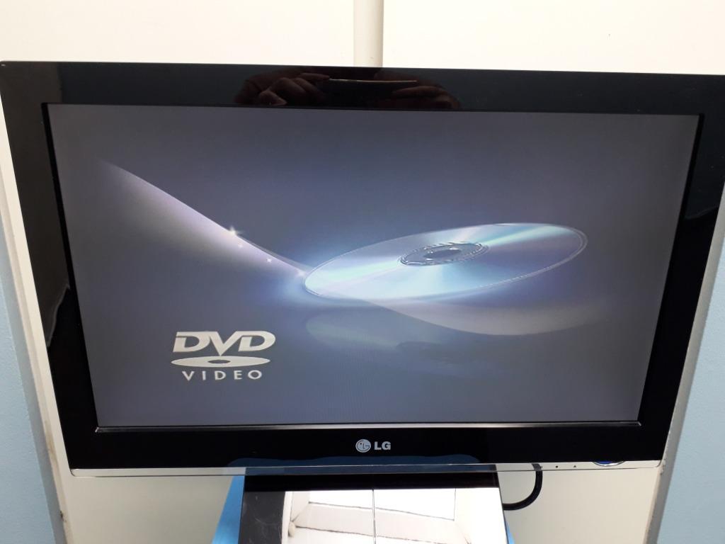 TV AVEC SVS, Ophalen, Zo goed als nieuw