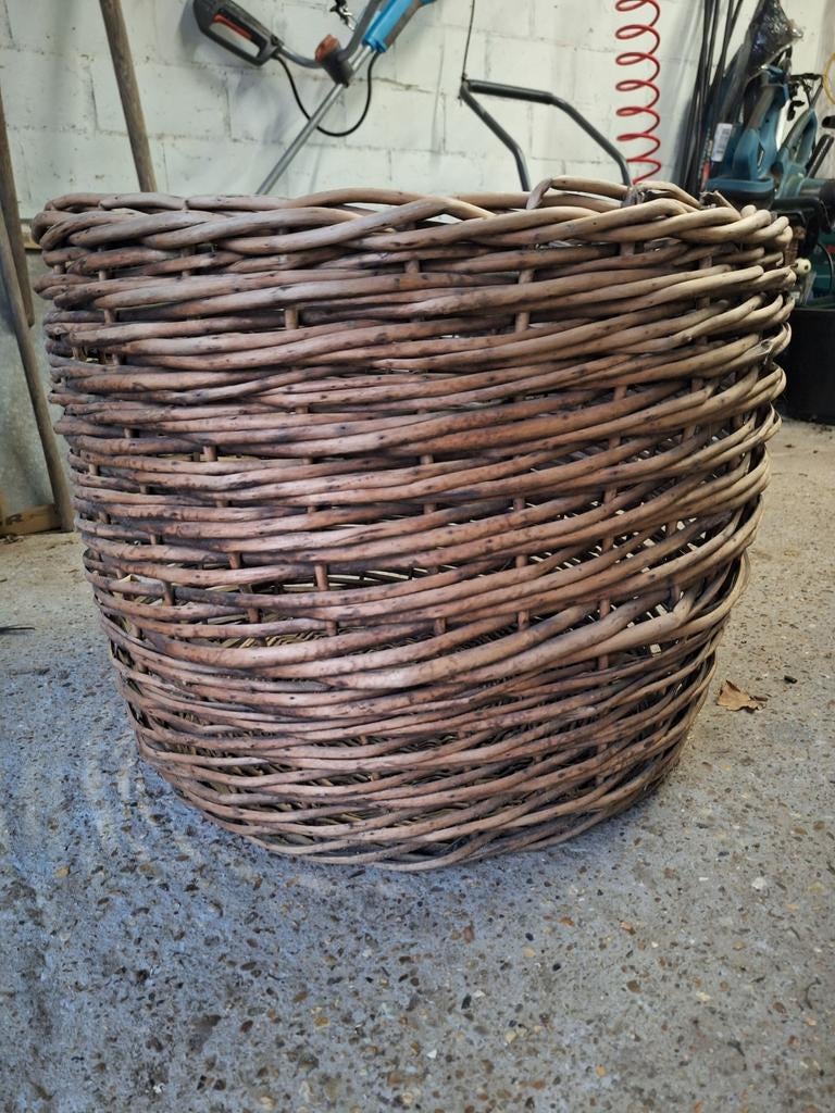 Houten mand, Ophalen, Mand
