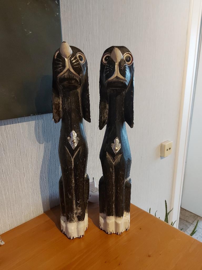 2 Met de handgemaakte houten honden uit Bali, Antiek en Kunst, Ophalen of Verzenden