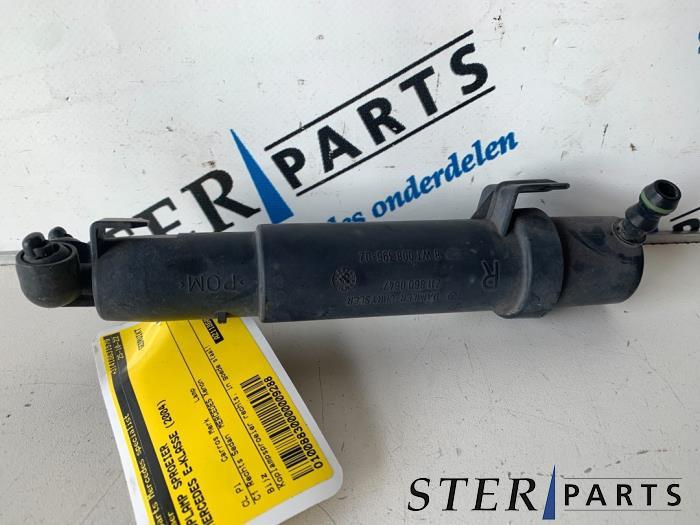 Buse phare d'un Mercedes E-Klasse, Autos : Pièces & Accessoires, Enlèvement ou Envoi, 3 mois de garantie, Utilisé, Mercedes-Benz