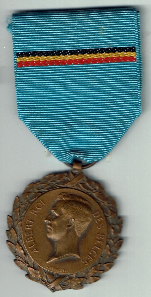 Medaille Politieke Gevangene 1914-1918, Verzamelen, Verzenden, Overige soorten, Lintje, Medaille of Wings