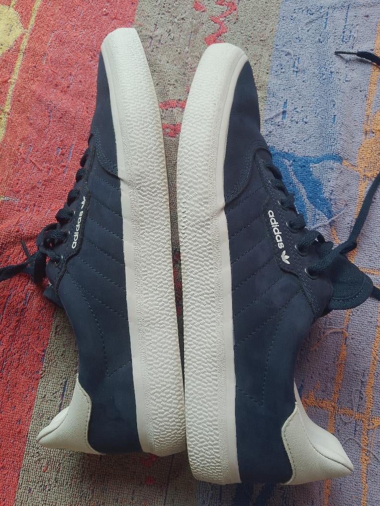 maat 45 1/3 adidas sneakers 3MC navy unisex heel goede staat, Vêtements | Hommes, Chaussures, Comme neuf, Adidas, Bleu, Baskets
