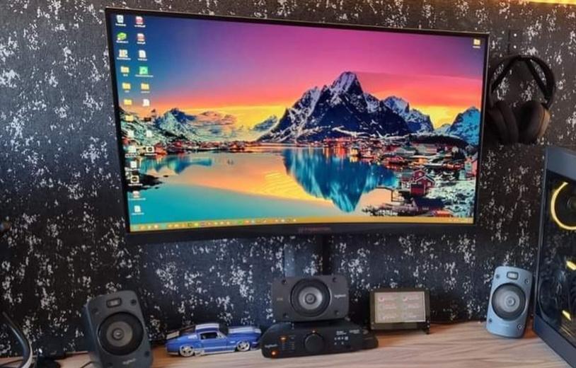 Acer predator z321qu 144p 165hz VA 16/9, Computers en Software, Monitoren, Gebruikt, Ingebouwde speakers, VA, 1 tot 2 ms