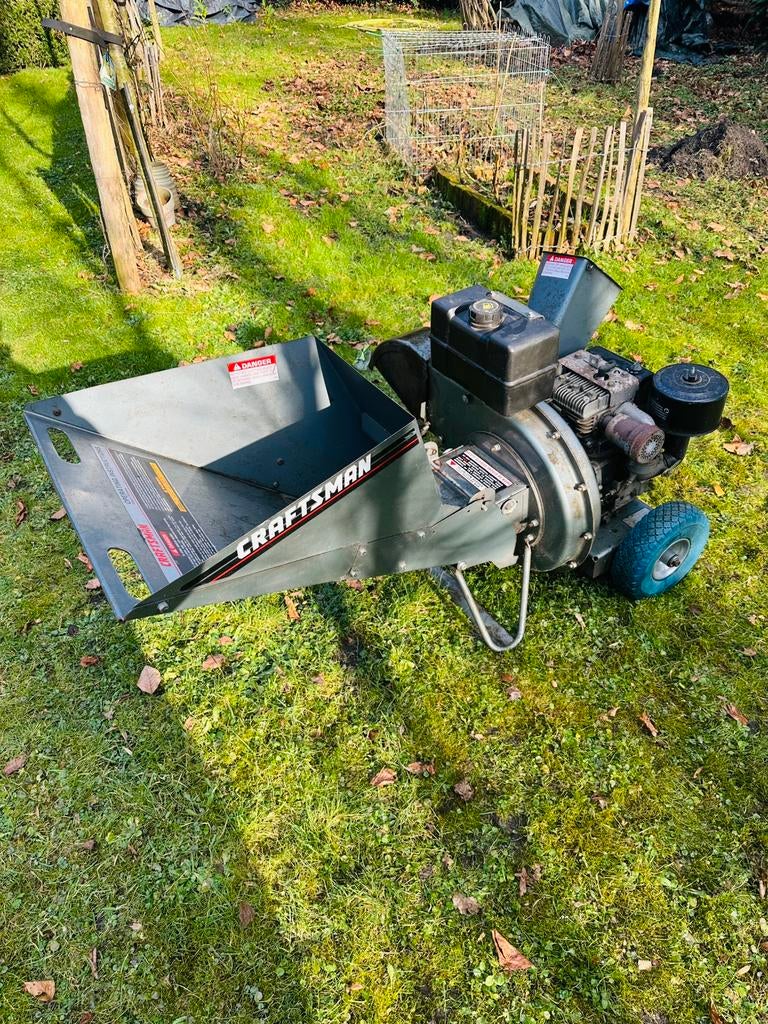 Déchiqueteuse Craftsman puissante 8 CV, Jardin & Terrasse, Déchiqueteurs, Utilisé, Essence, Bac de ramassage, Enlèvement