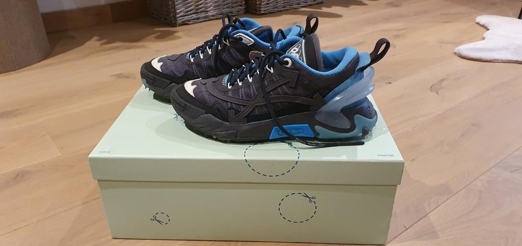 Off-white sneakers maat 40, Kleding | Heren, Schoenen, Ophalen, Zwart, Zo goed als nieuw, Sneakers