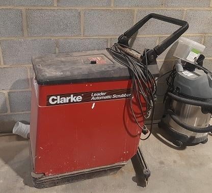 poetsmachine, schrobmachine Clarke, Doe-het-zelf en Bouw, Ophalen, Gebruikt, Schrobmachine