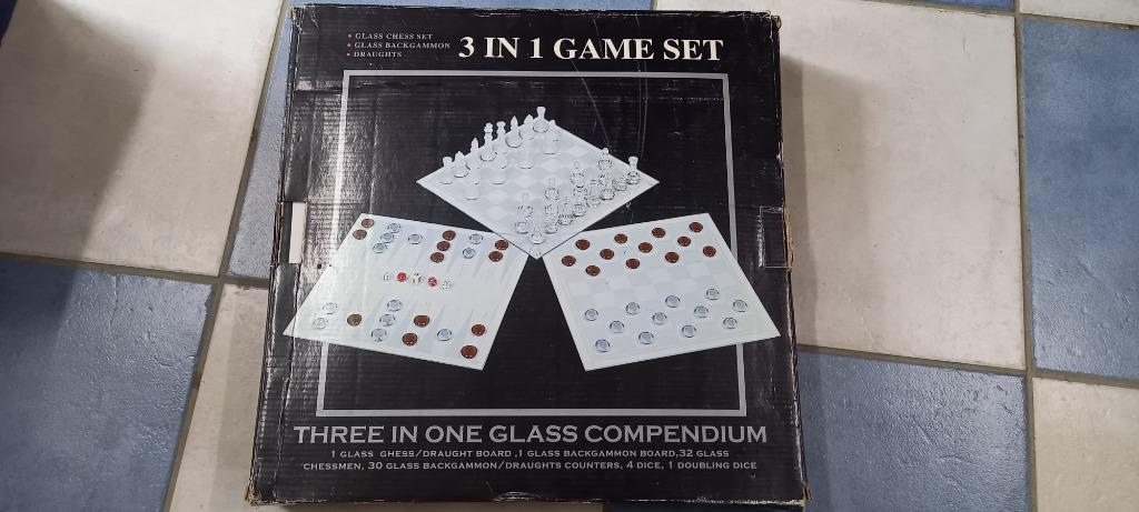 Jeu d'échec en verre 3 en 1, Ophalen, Zo goed als nieuw