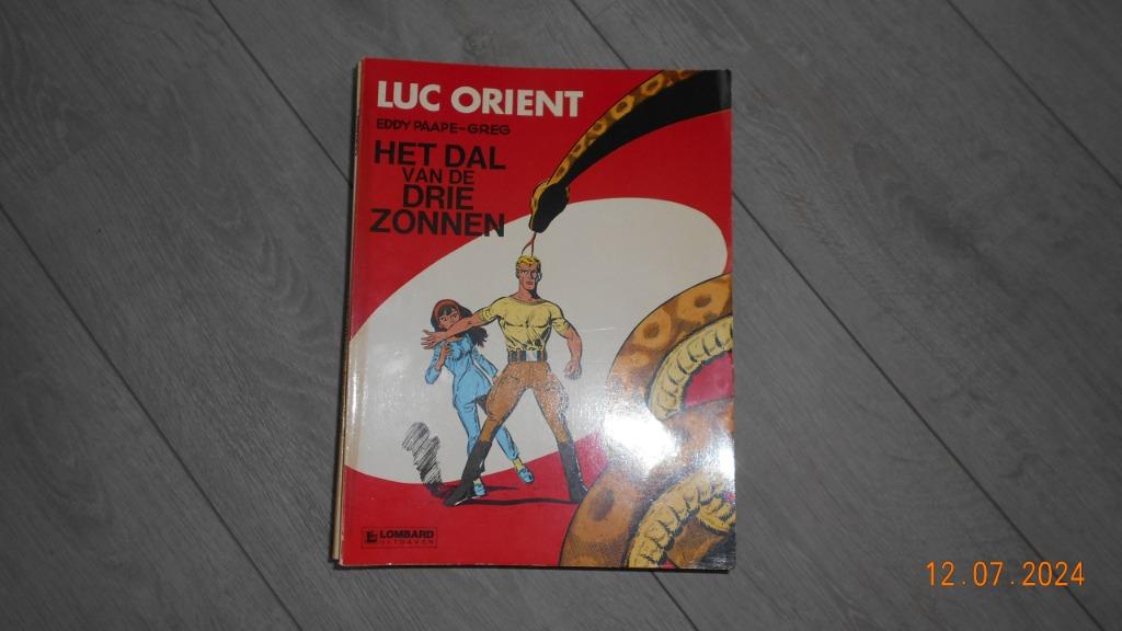 Stripverhalen, Ophalen of Verzenden, Gelezen, Meerdere auteurs