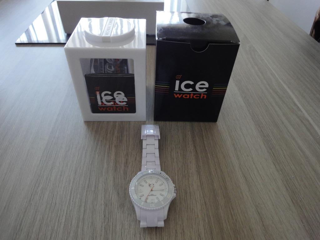 Montre Ice Watch Medium White, Enlèvement ou Envoi, Comme neuf, Montre-bracelet, Autres marques