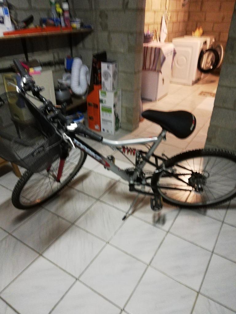 VTT TOP BIKE HOBBY 100 TSX, Vélos & Vélomoteurs, Autres marques, Moins de 10 vitesses, Comme neuf, Enlèvement
