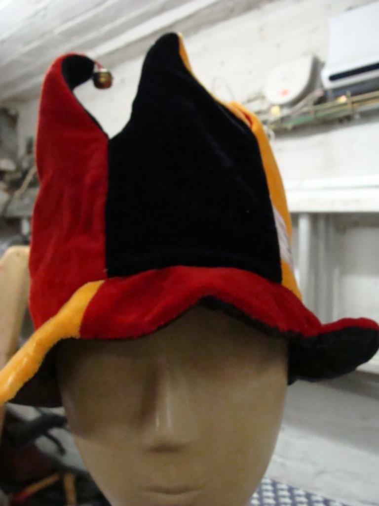 chapeau red devils diable rouge neuf, Enlèvement, Neuf, Casquette ou Bonnet