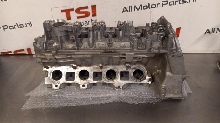 Cilinderkop van een Audi S8, Auto-onderdelen, Motor en Toebehoren, Audi, Gebruikt, 3 maanden garantie, Ophalen of Verzenden