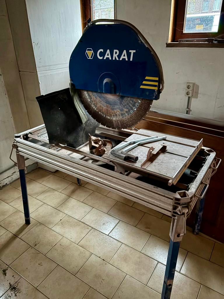 Steenzaagmachine Carat T-6010 230V, Ophalen, Zo goed als nieuw, Cirkelzaag, 30 tot 70 mm