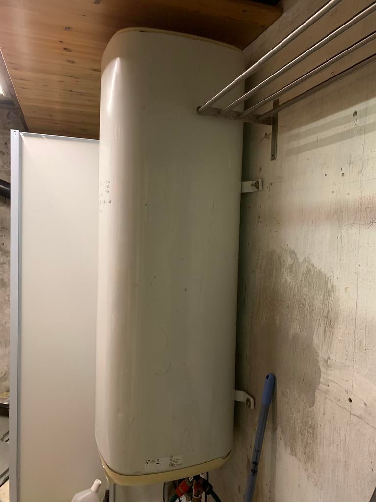 Boiler elektrisch 200 liter, Doe-het-zelf en Bouw, Ophalen, Gebruikt, 100 liter of meer, Boiler