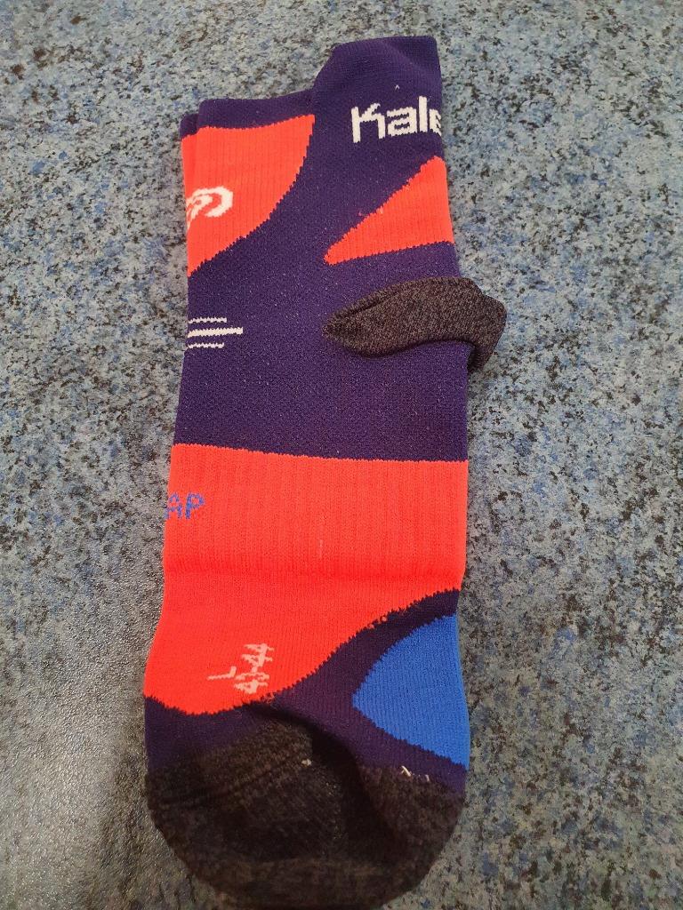 1 paire de chaussettes de trail T 43-44 (L), Sports & Fitness, Enlèvement ou Envoi, Comme neuf, Course à pied, Autres types