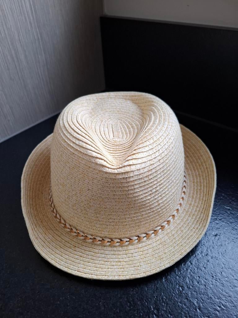 Bonnet d'été C&A pour femme, Enlèvement ou Envoi, Comme neuf