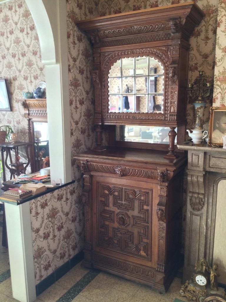 Vaisselier "tête de lion", Enlèvement, Utilisé