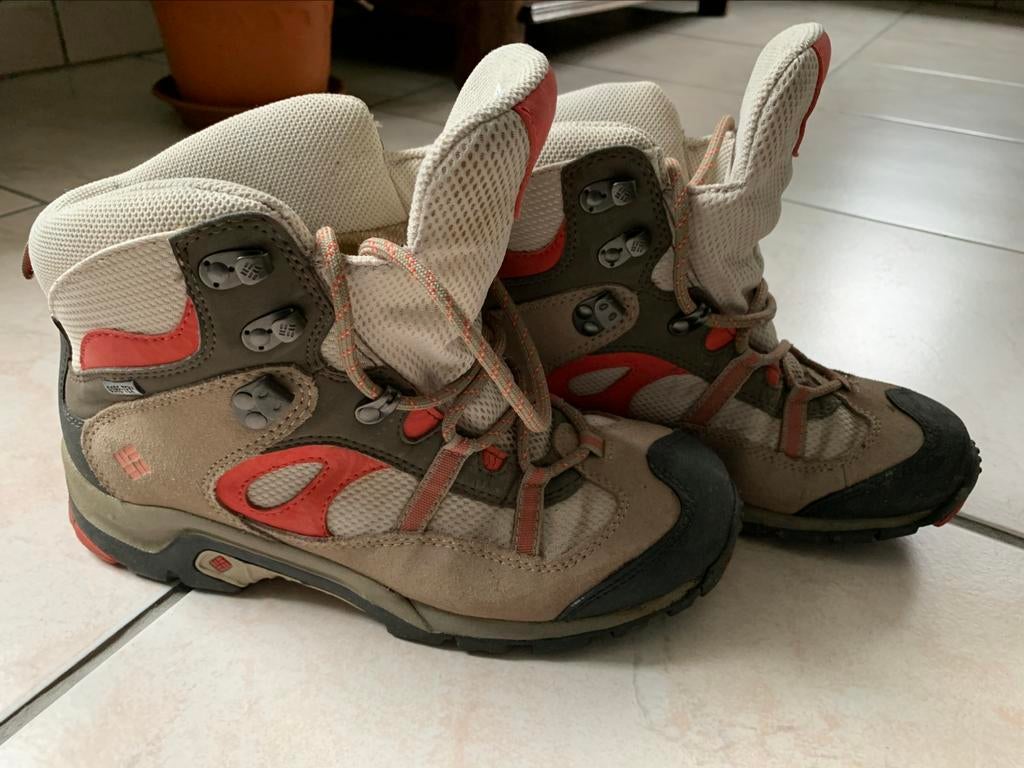 Stevige wandelschoenen Colombia 39 weinig gedragen, Ophalen of Verzenden