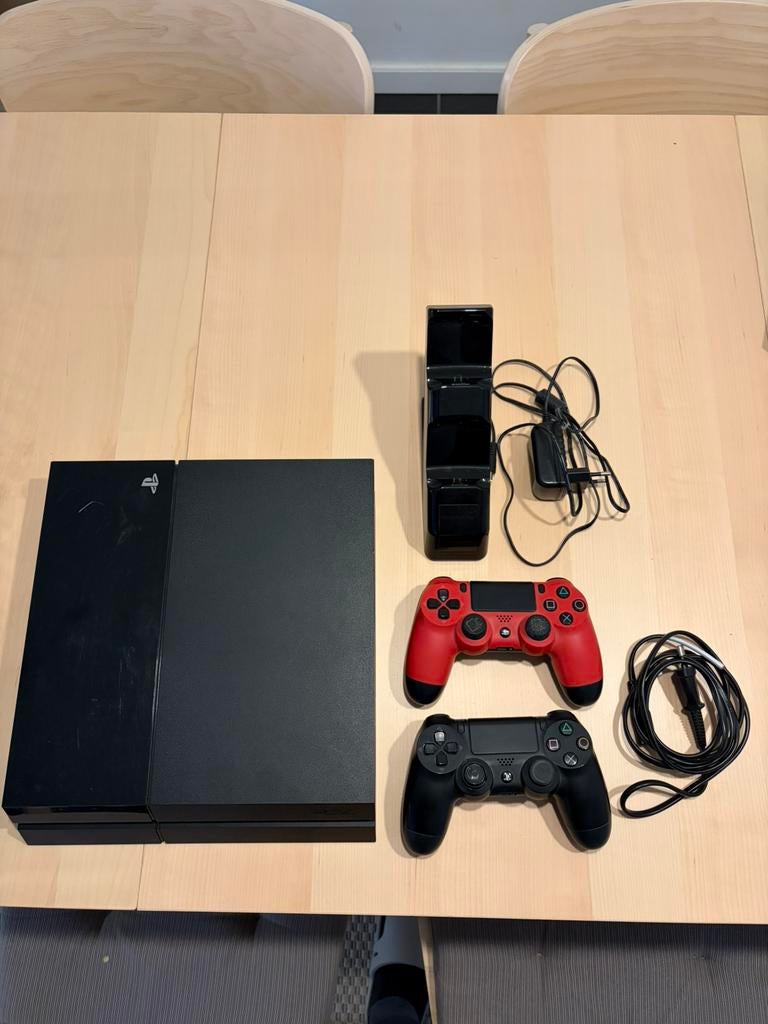 Playstation 4 met controller docking station en 8 games, Ophalen, Met 2 controllers, Original, 500 GB