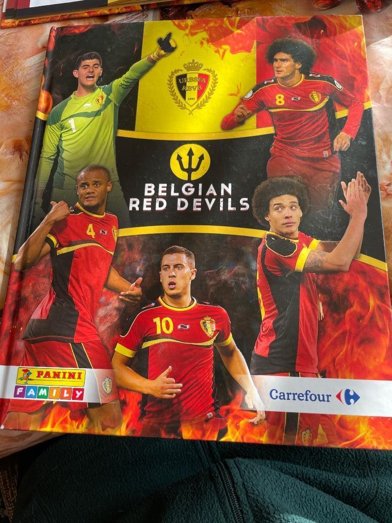 Stickers Album Panini /Carrefour Belgian Red Devils, Autres supermarchés, Enlèvement ou Envoi