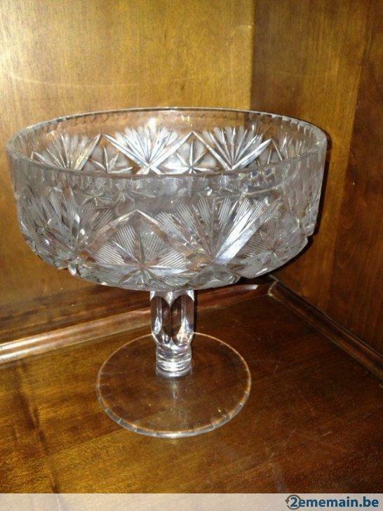 Plat sur pied cristal taillé, Antiquités & Art