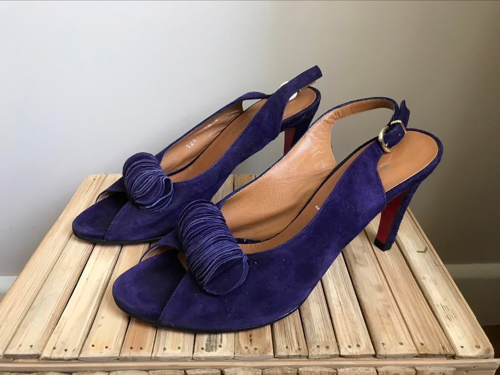 Voltan paarse daim / lederen sandalen met hak maat 37,5, Kleding | Dames, Schoenen, Overige kleuren, Voltan, Gedragen, Sandalen of Muiltjes