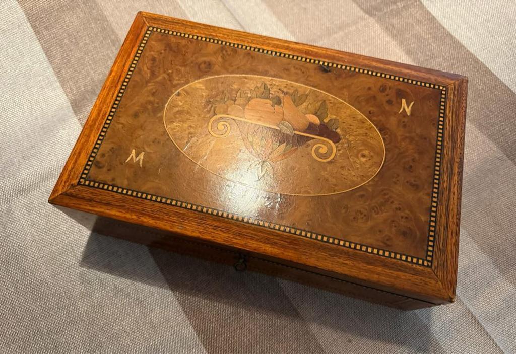 Boite coffret ancien en marqueterie vintage, Maison & Meubles, Enlèvement ou Envoi, Utilisé