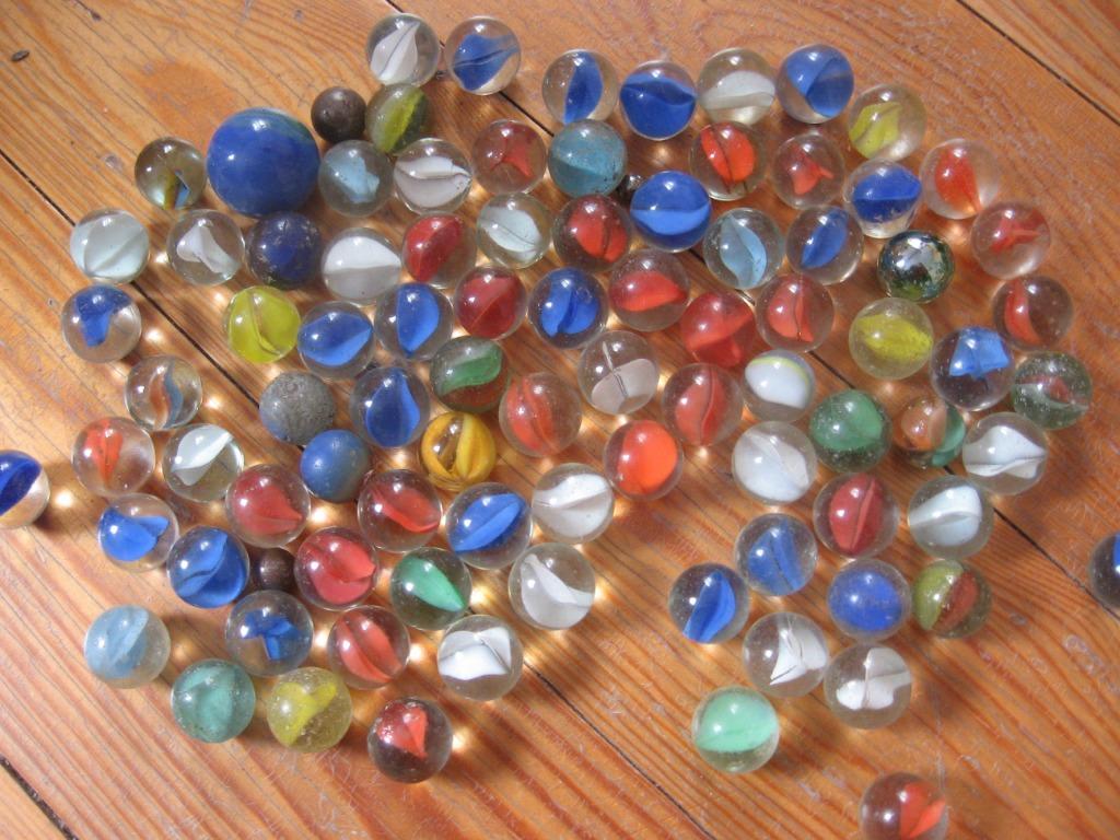Lot van 100 oude glazen knikkers uit de jaren 60/7, Antiek en Kunst, Ophalen of Verzenden