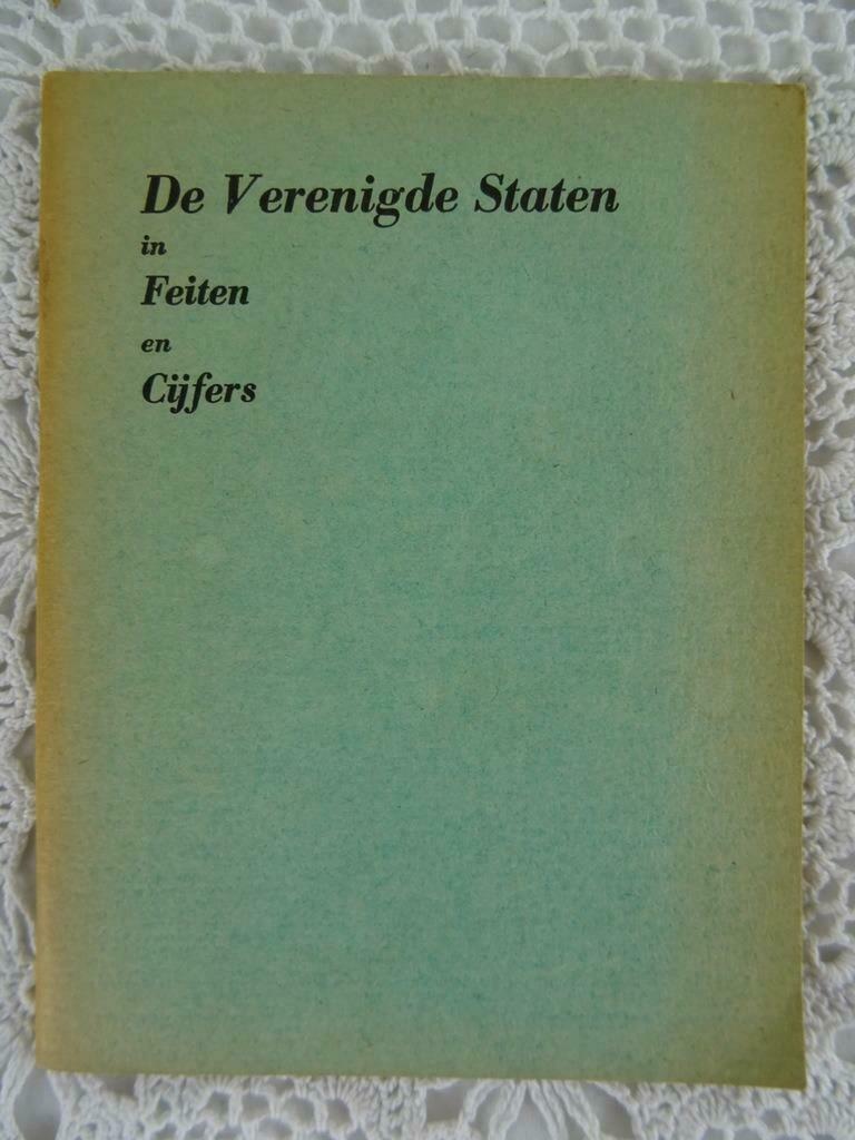 De Verenigde Staten in feiten en cijfers 1951 Antiek boekje, Ophalen of Verzenden, United States information