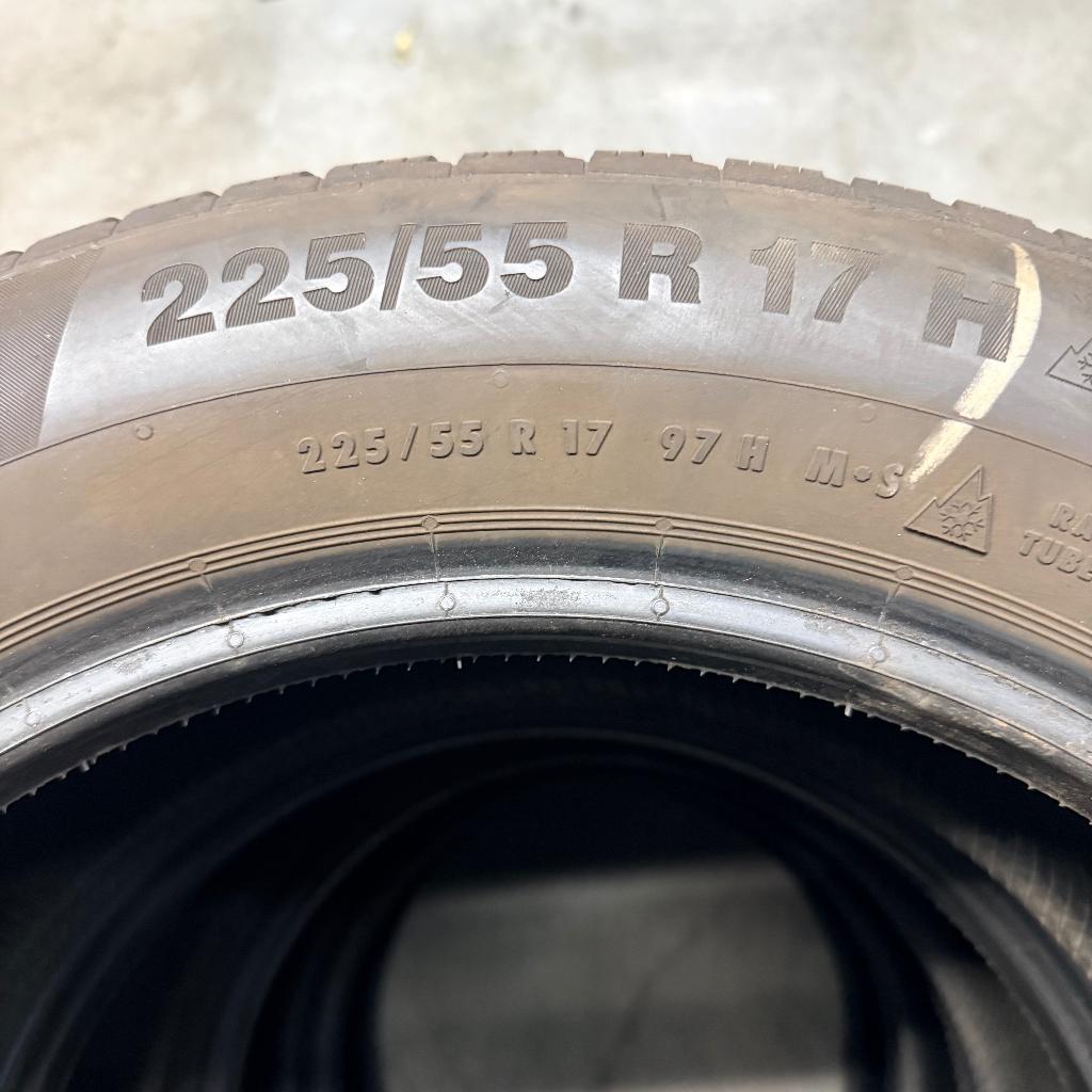 Continental 225 55 17 97H winterbanden - Zeer goede staat, Auto-onderdelen, Banden en Velgen, Ophalen, Gebruikt, 17 inch, Winterbanden