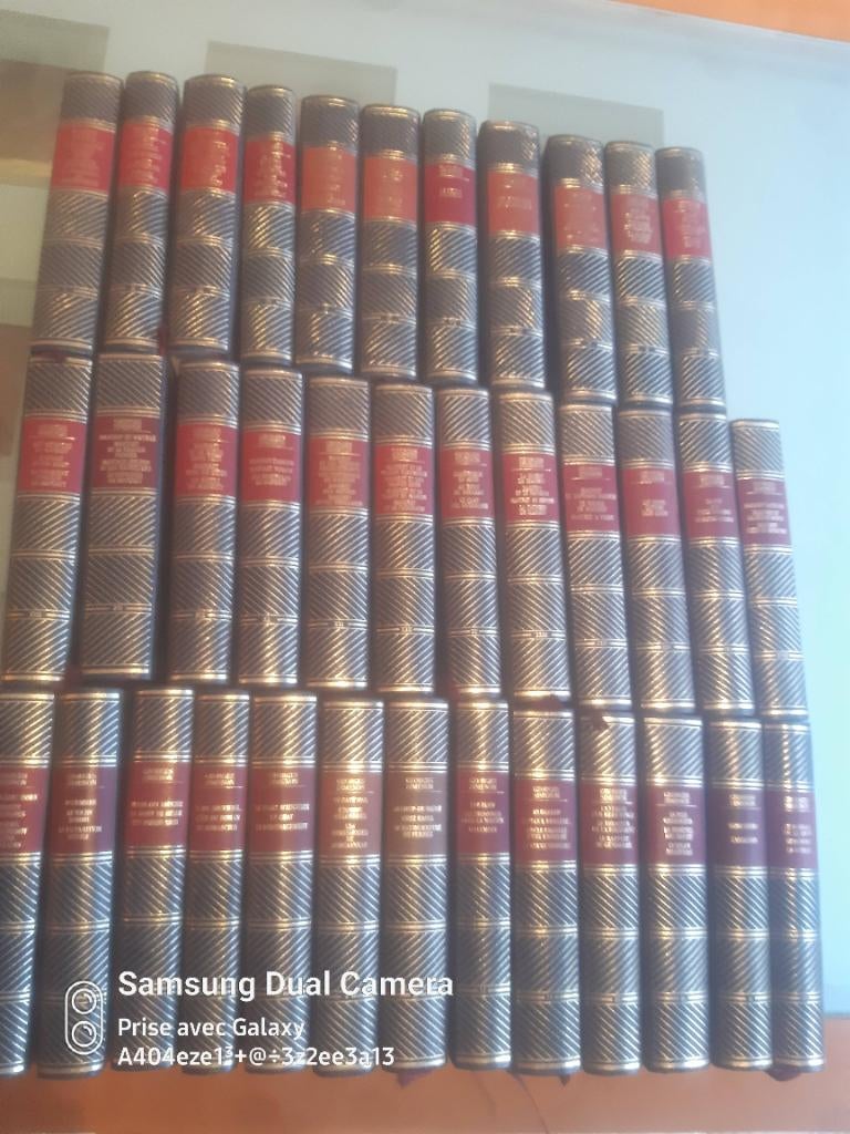 Simenon Maigret, 36 delen uitgegeven door TBE, Boeken, Ophalen