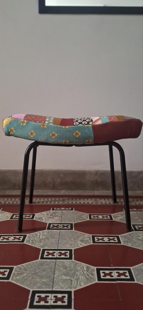 Tabouret taureau, Enlèvement, Utilisé, Fer