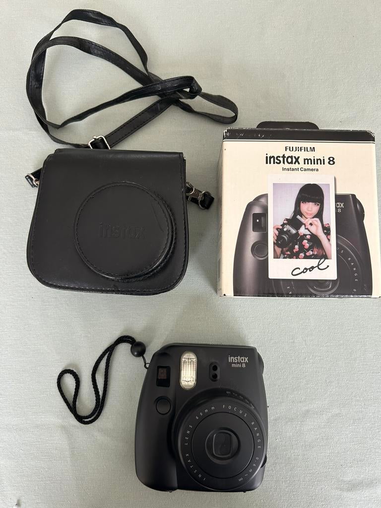 Instax mini 8 noir avec sac de rangement, Enlèvement ou Envoi, Utilisé, Polaroid, Fuji