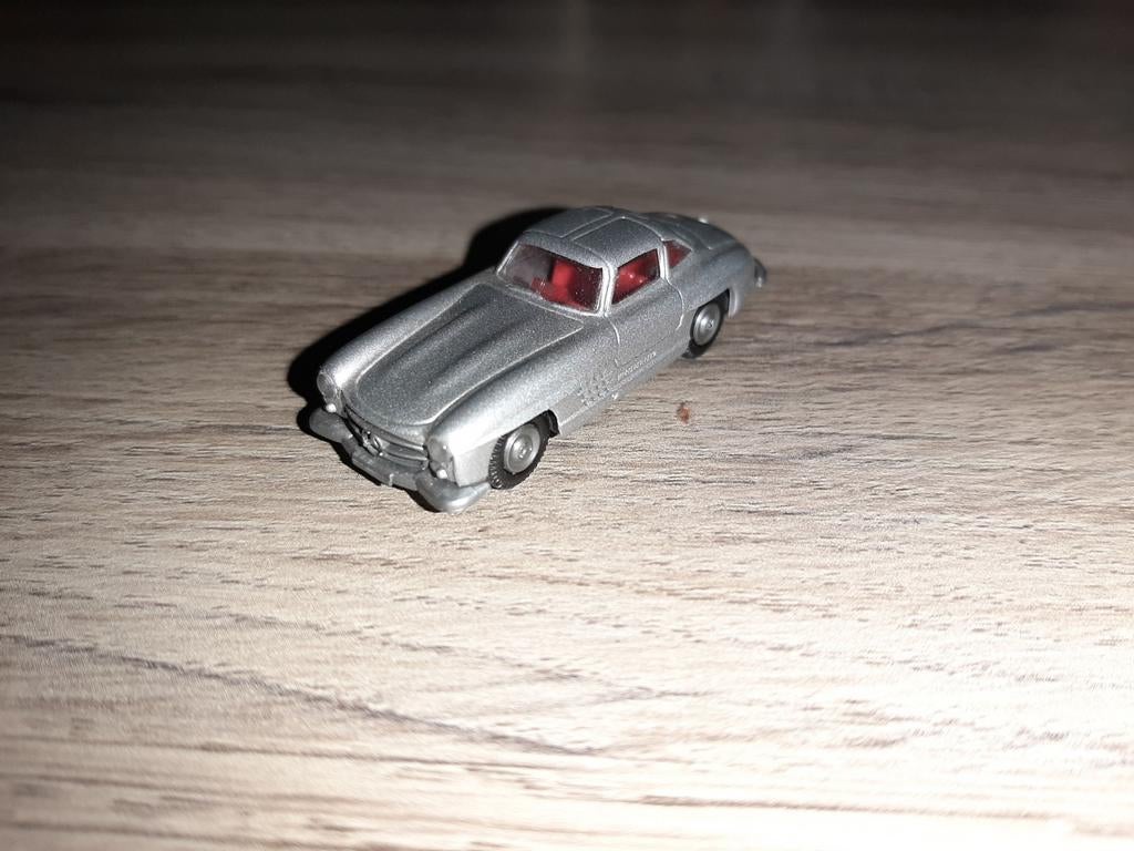 Praline HO 1/87 Mercedes 300SL, Enlèvement ou Envoi, Comme neuf, Voiture