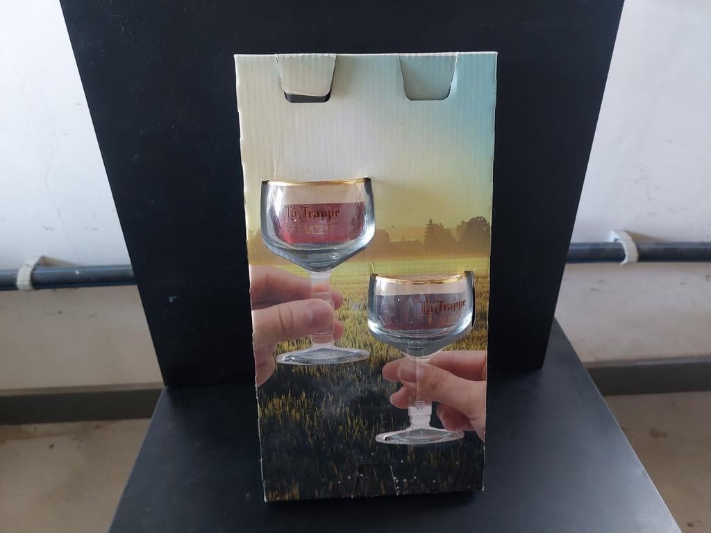 Degustatie glaasje la trappe in reclame bord, Ophalen of Verzenden, Zo goed als nieuw, Bierglas