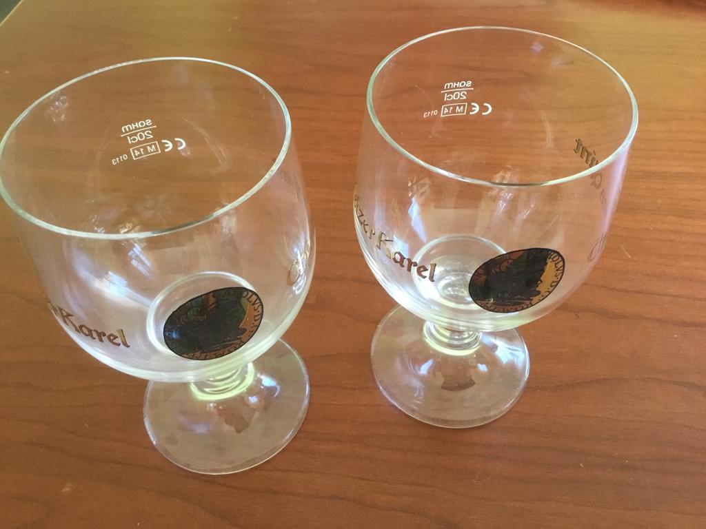 VERRES À BIÈRE EMPEROR KAREL, Enlèvement, Comme neuf