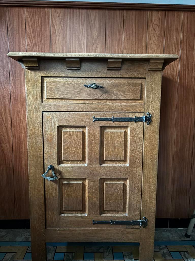 Wand kast met lade (op te knappen), Huis en Inrichting, Ophalen, Zo goed als nieuw