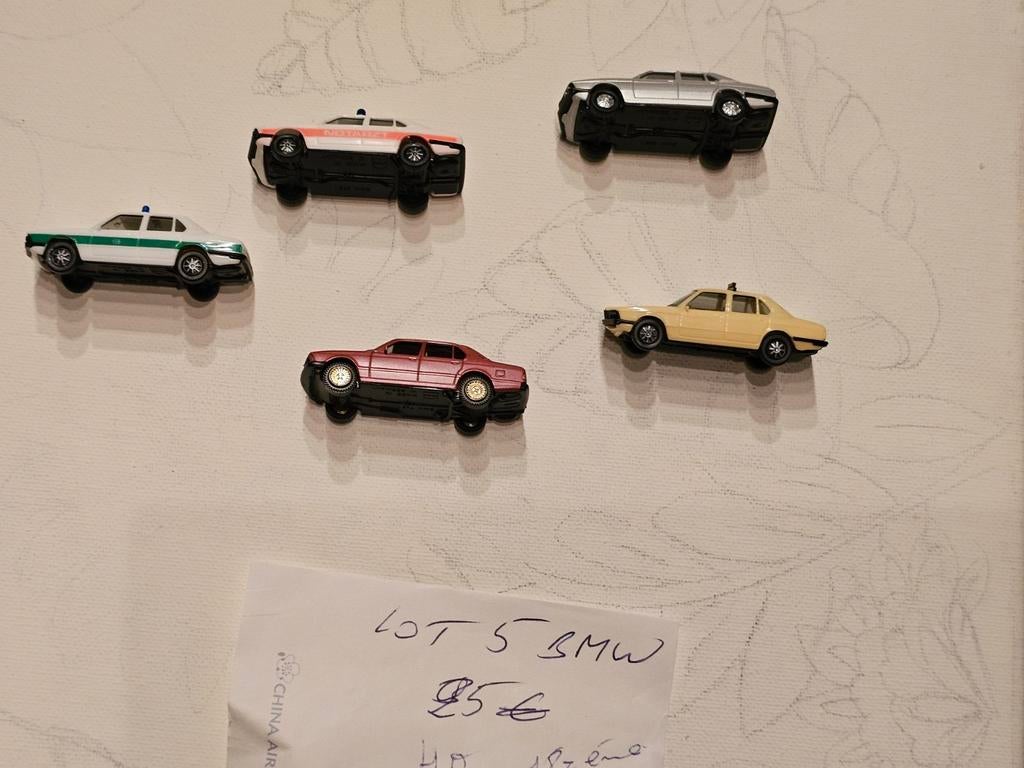 Lot 5 miniatures HO BMW., Hobby & Loisirs créatifs, Trains miniatures | Échelle N, Envoi