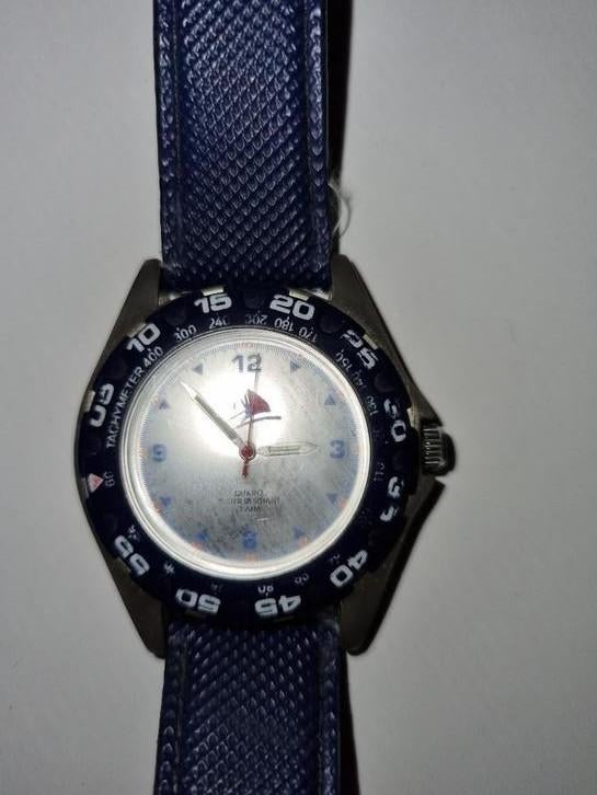 Montre quartz sport collection "bateau" bleue, Montre-bracelet, Autres marques, Enlèvement ou Envoi, Utilisé