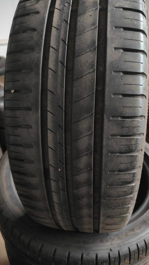 195/45r16 Goodyear 40€ chacun avec support 195/45 R16, Autos : Pièces & Accessoires, Enlèvement