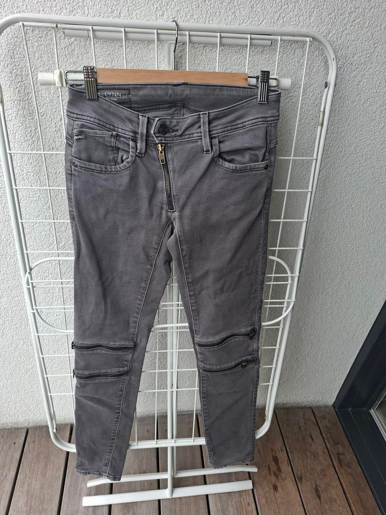 G Star grijze jeansbroek maat 25 lengte 30, Kleding | Dames, Ophalen of Verzenden, Gedragen