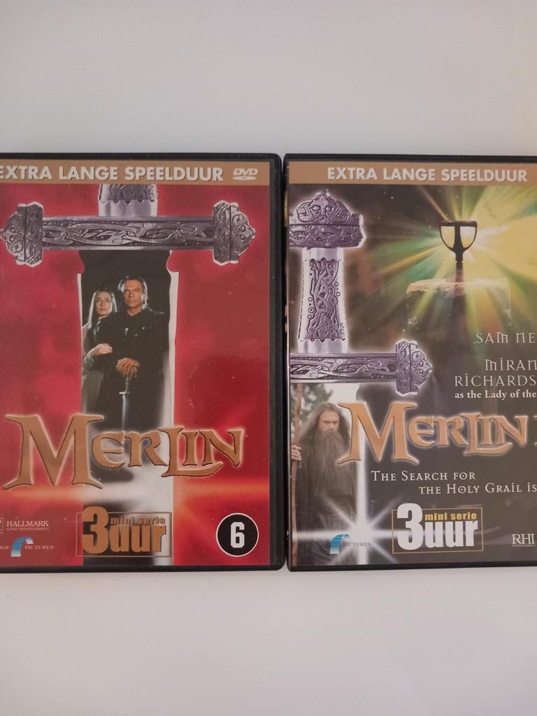 2 dvd's Merlin en Merlin II (2 Actiefilms), Ophalen of Verzenden