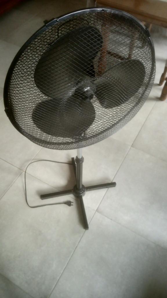 Ventilateur sur pied, Enlèvement, Utilisé, Ventilateur de sol