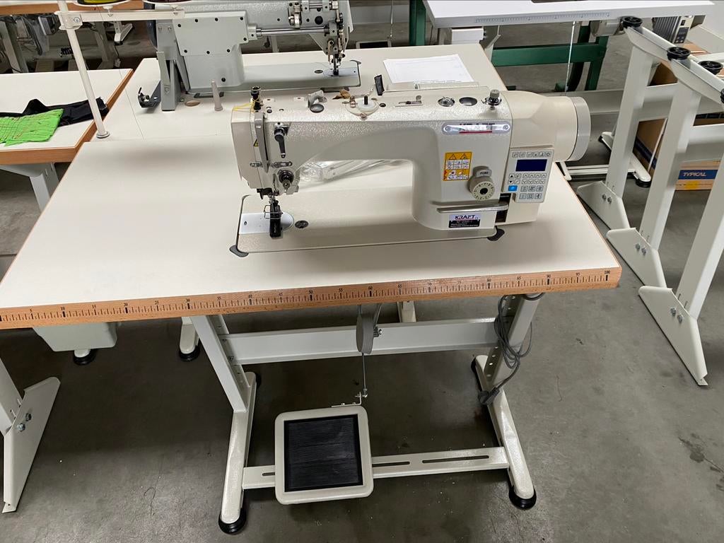 Industriële naaimachine 3voudig transport automaat nieuw, Overige merken, Nieuw, Ophalen of Verzenden, Naaimachine