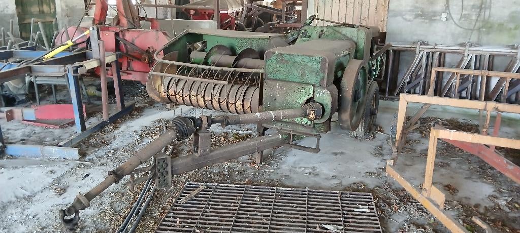 Pakkenpers John deere, Zakelijke goederen, Landbouw | Werktuigen, Weidebouw, Ophalen