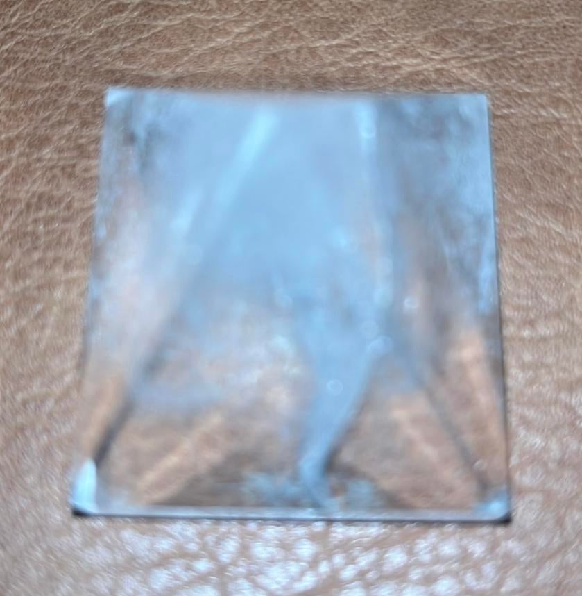 Kwartskristal piramide - 46gram - 36mm x 36mm x 34mm, Verzamelen, Mineralen en Fossielen, Ophalen of Verzenden