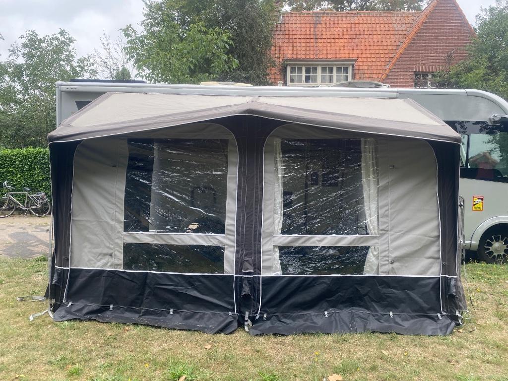 Dometic CLUB AIR All season 390, Tall annexe, 390 Canopy, Enlèvement, Comme neuf, Dometic