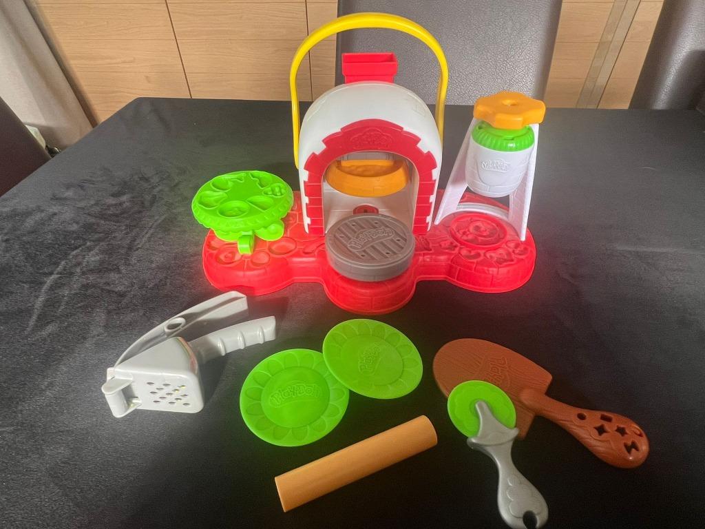 Play-Doh "four à pizza" + 1 pot neuf, Ophalen, Gebruikt