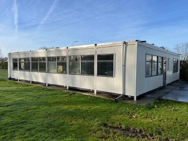 2118. Kantoorunit / Woonunit / Unit / Units / de Meeuw, Enlèvement, Utilisé
