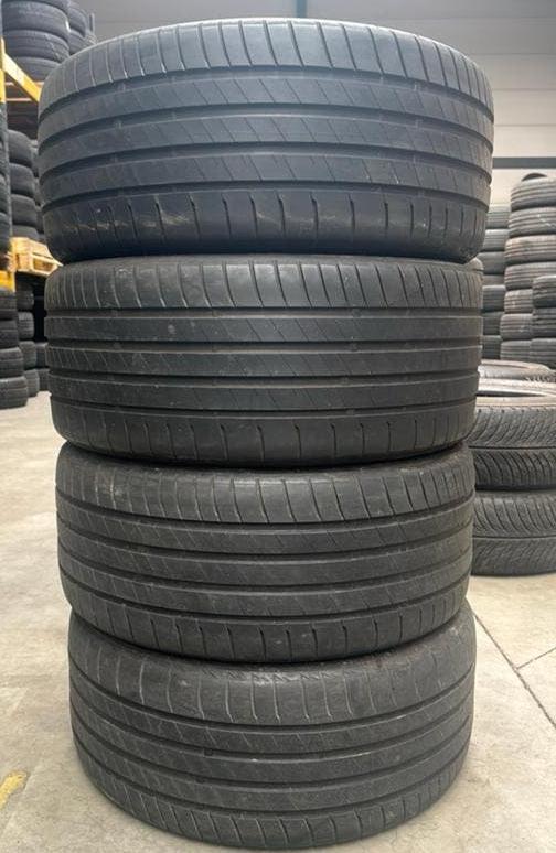 2353519 235/35/19 235/35R19 zomerbanden merk Bridgestone, Ophalen